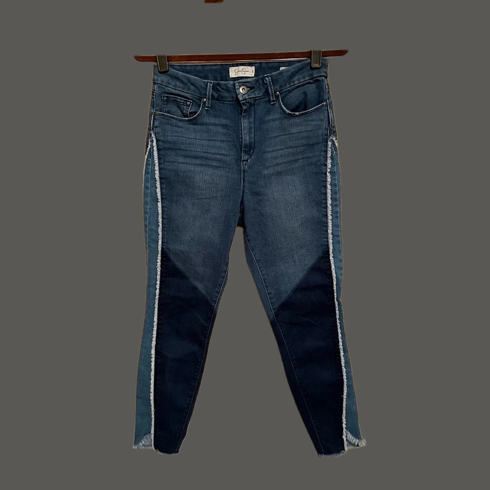 JESSICA SIMPSON~ROUGH EDGE~PATCHWORK JEANS~28-29